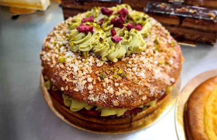 la-pâtisserie-française-cakes-pastry-bakery